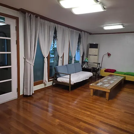 Ok Guesthouse